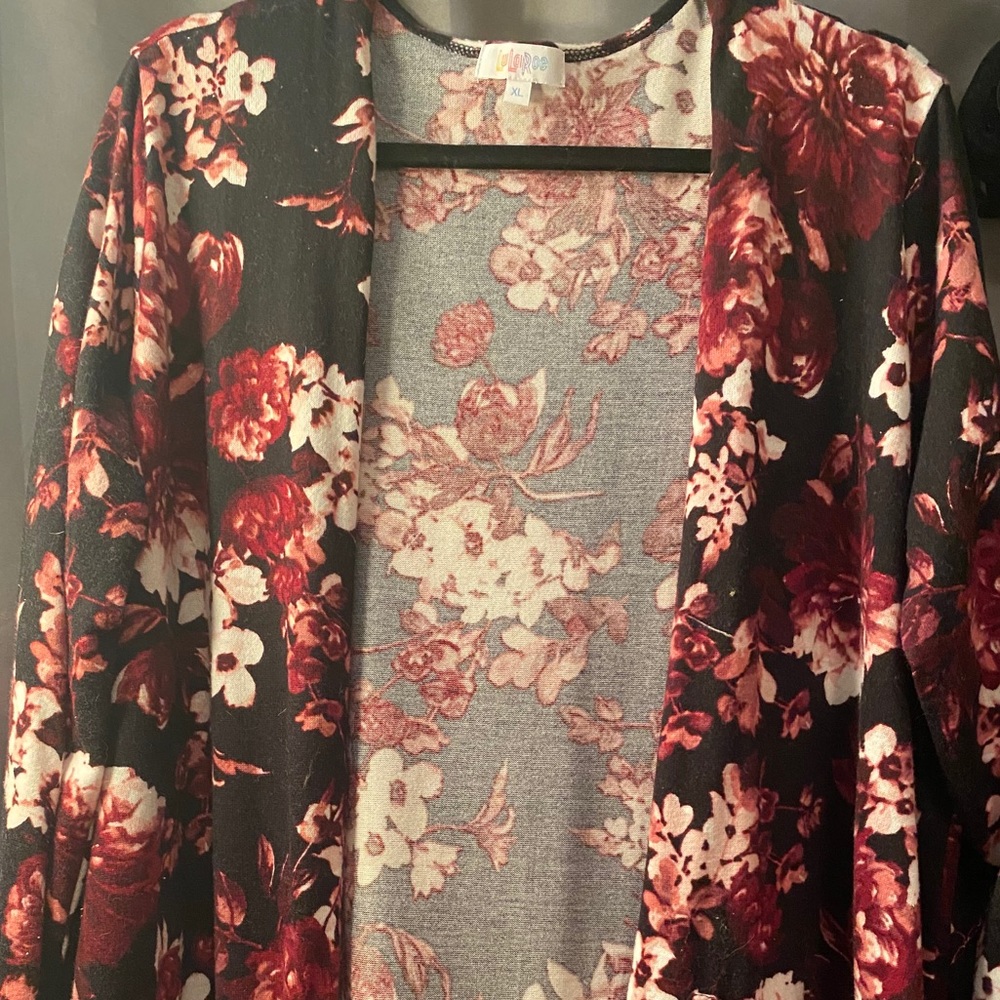 XL Lularoe Sarah